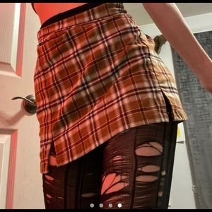 RARE BRANDY!! Brown Plaid Cara Skirt